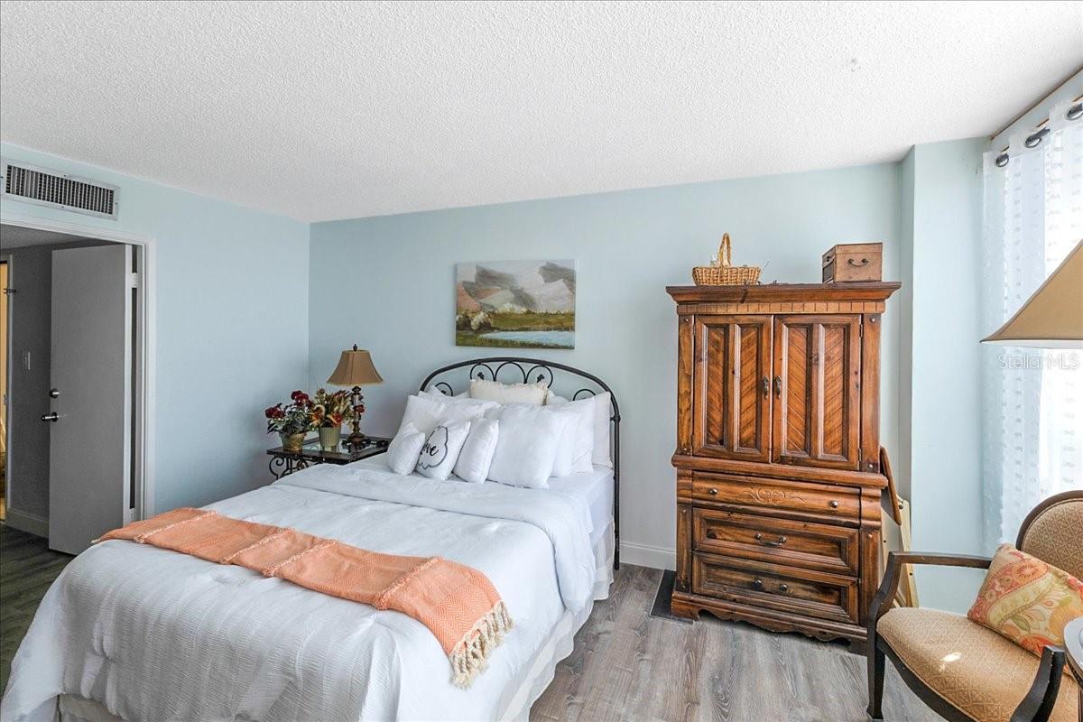 Image 17 of 45 For 2947 Atlantic Avenue 506