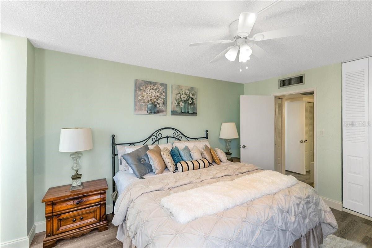 Image 21 of 45 For 2947 Atlantic Avenue 506