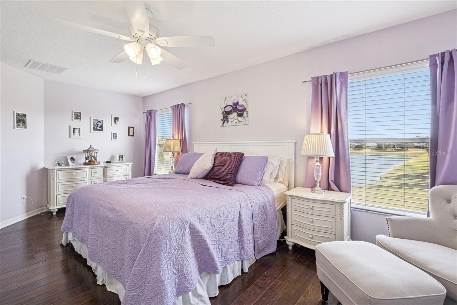 Image 25 of 82 For 2439 Balforn Tower Way