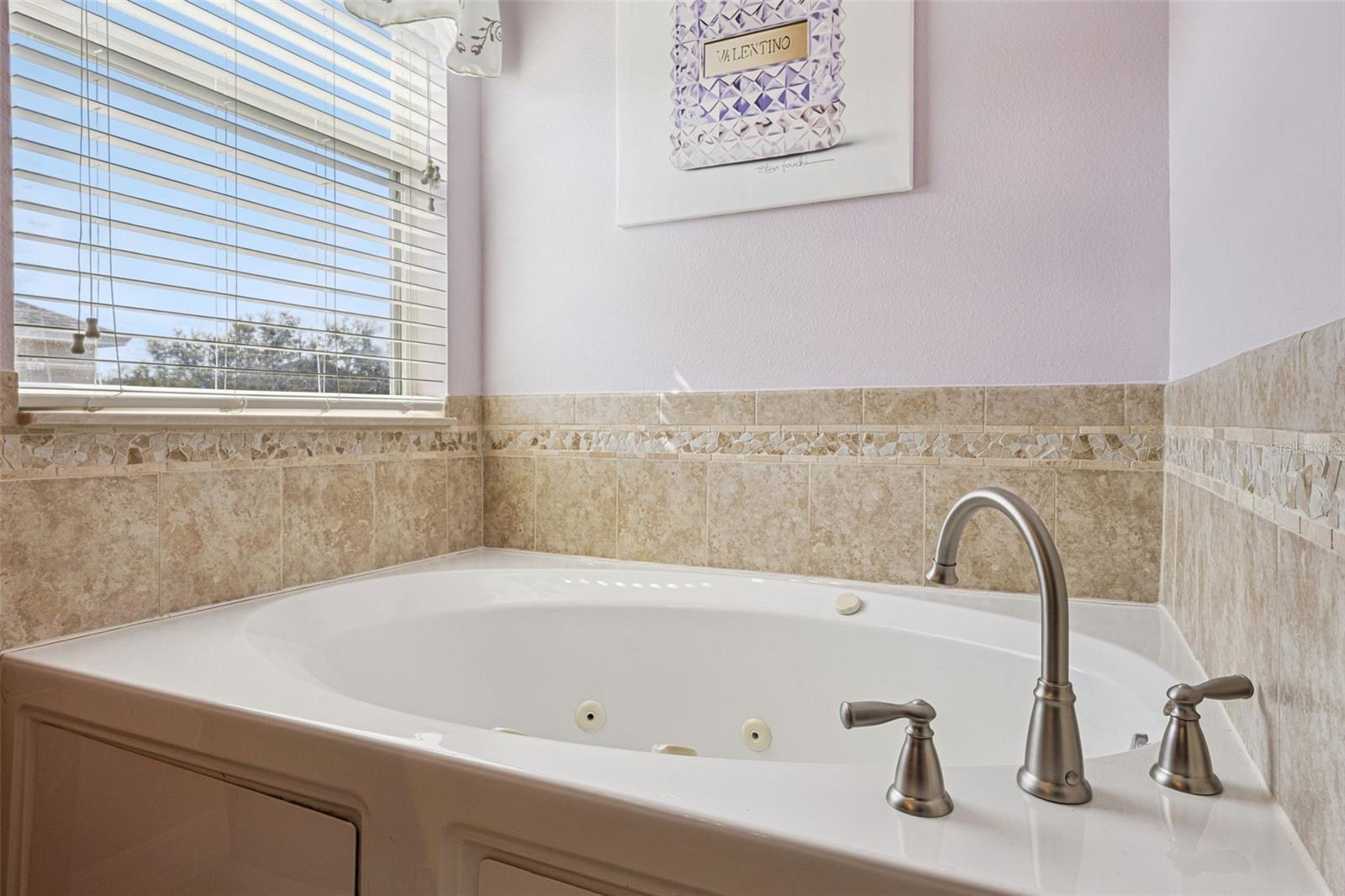 Image 29 of 82 For 2439 Balforn Tower Way