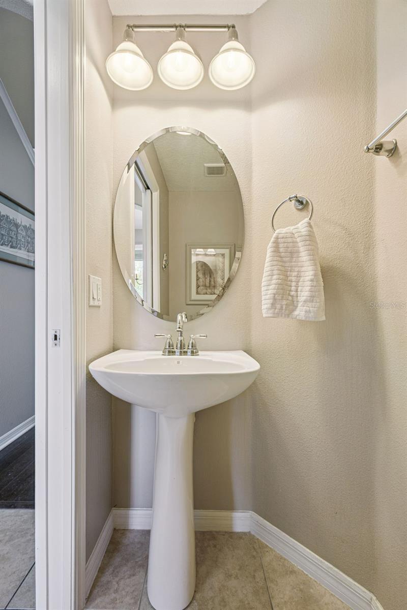 Image 40 of 82 For 2439 Balforn Tower Way