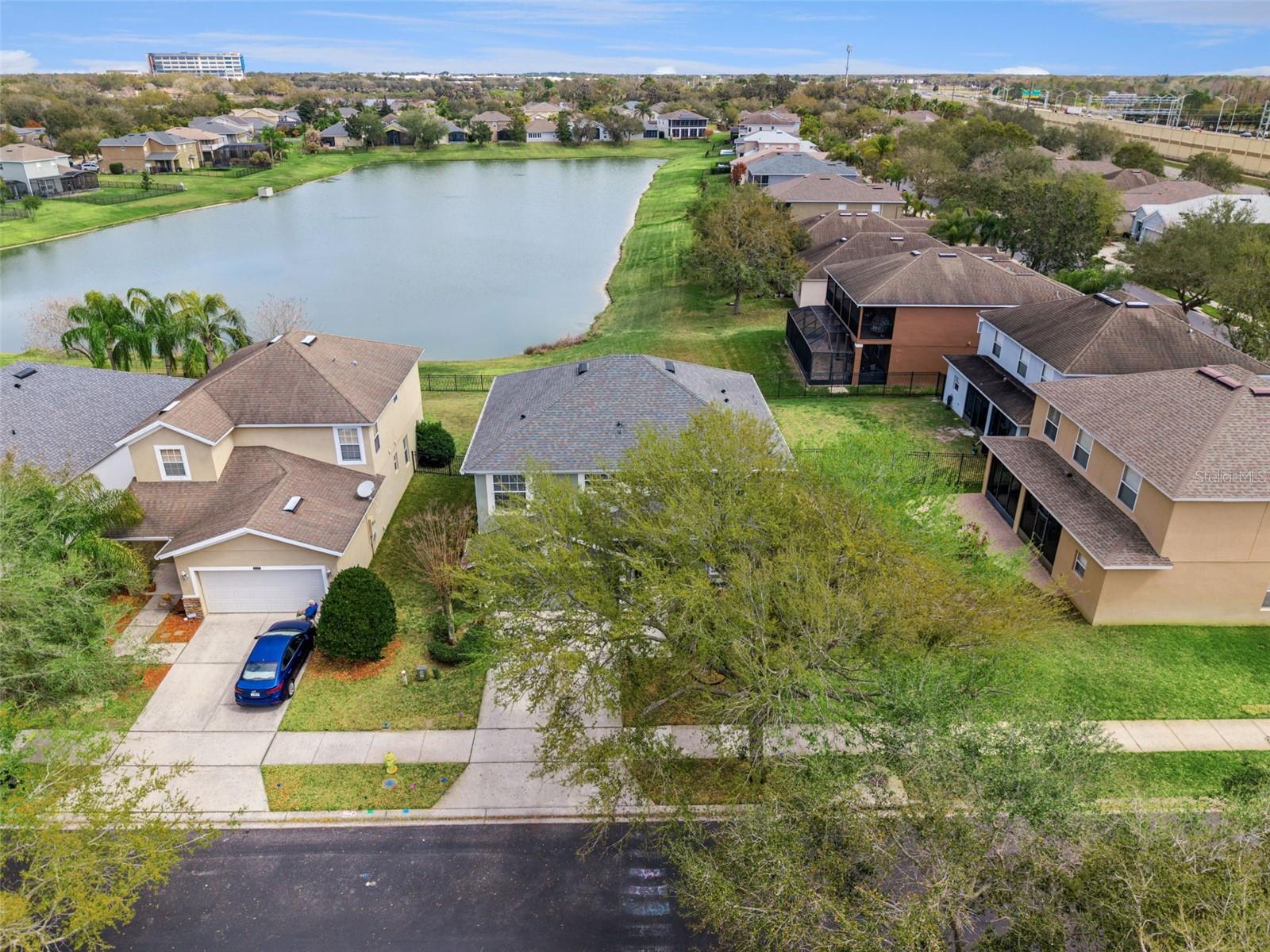 Image 51 of 82 For 2439 Balforn Tower Way