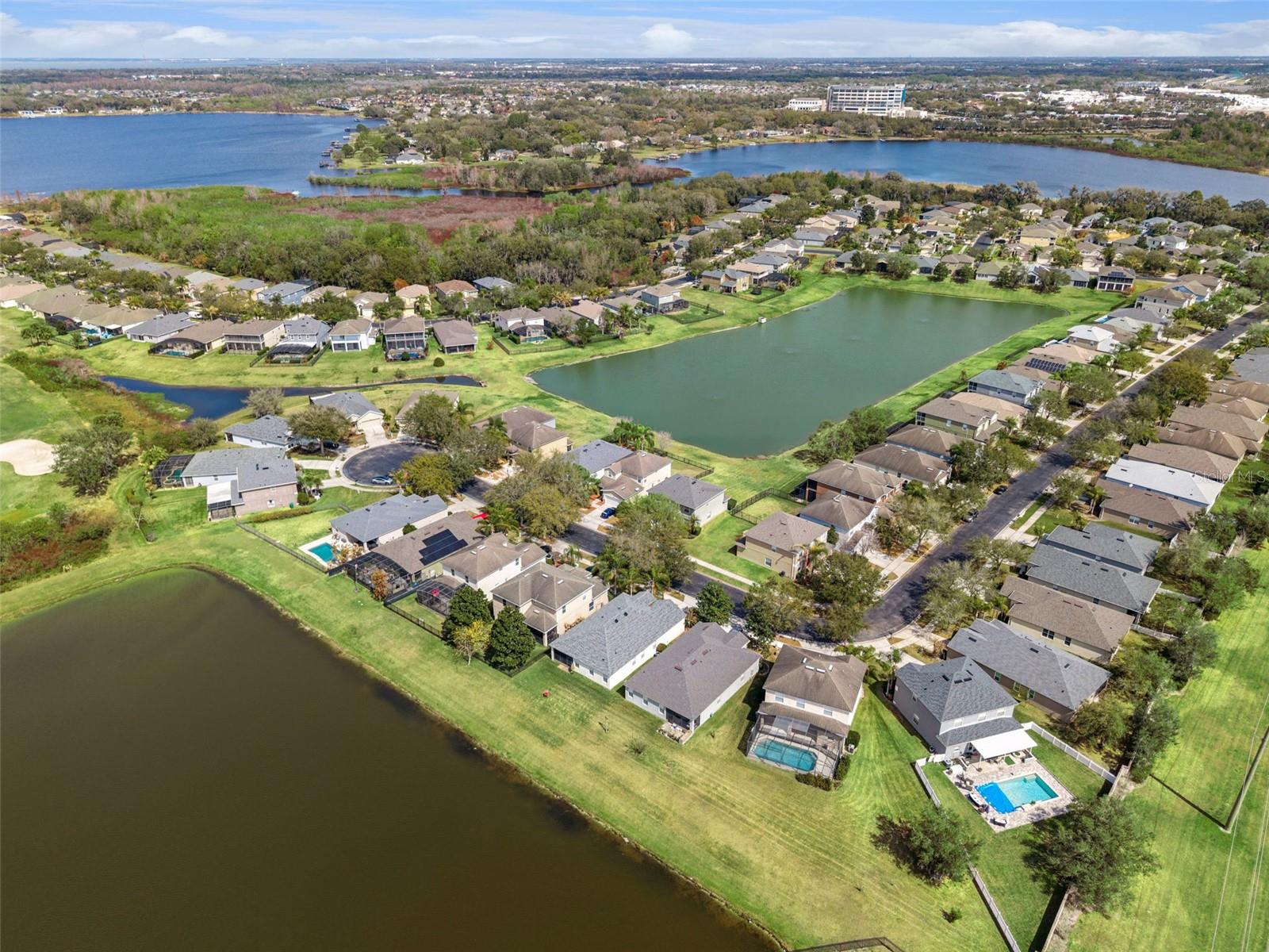 Image 54 of 82 For 2439 Balforn Tower Way