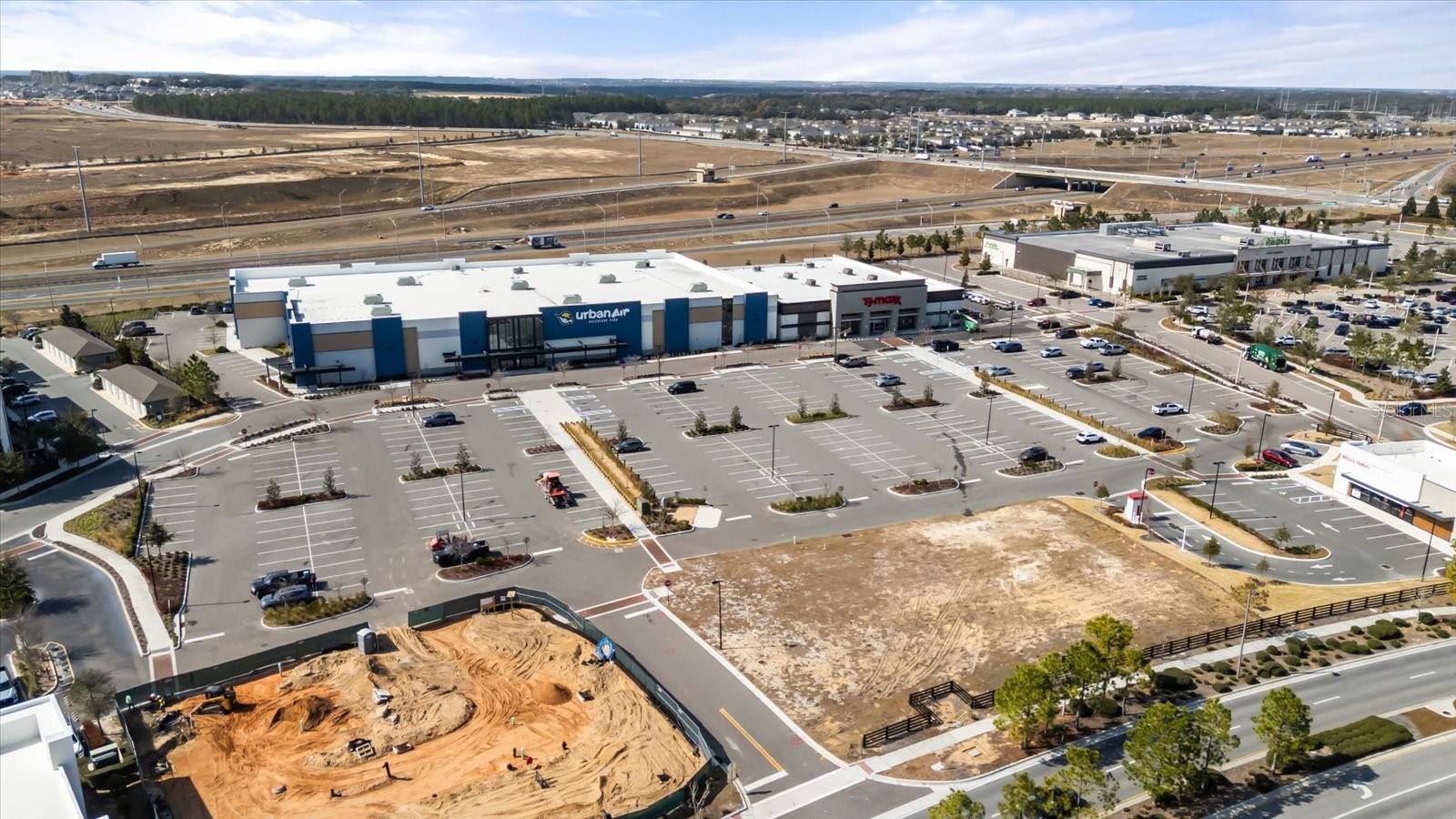 Image 4 of 22 For 5758 Hamlin Groves Trail