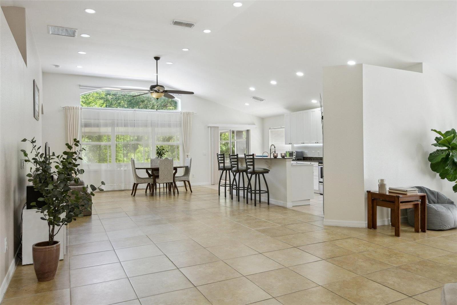 Image 7 of 27 For 13405 Fawn Springs Drive