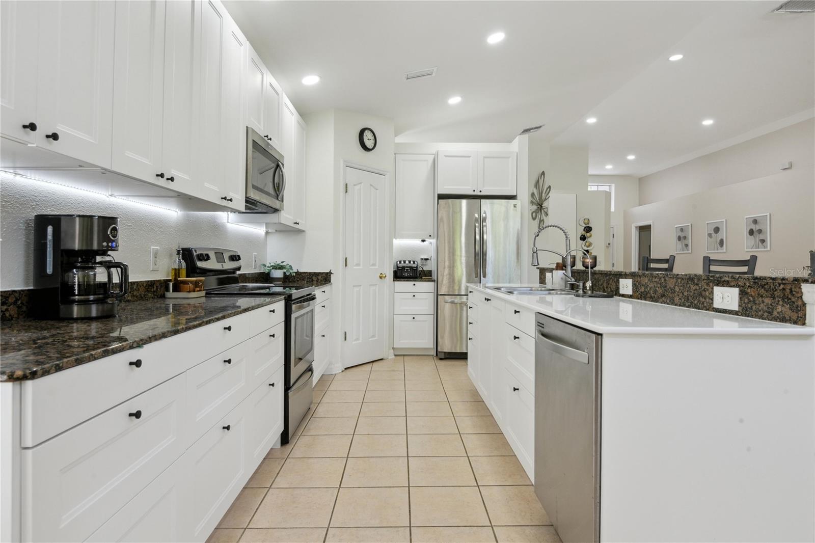 Image 8 of 27 For 13405 Fawn Springs Drive