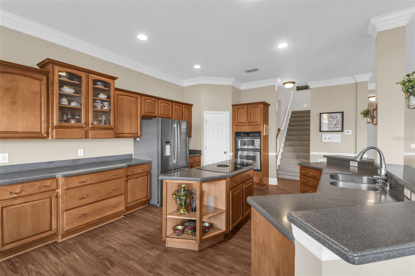 Image 15 of 82 For 1425 Riviera Drive