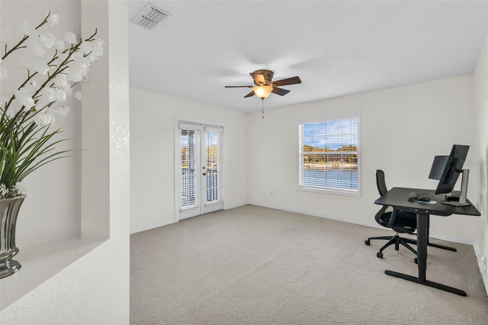 Image 37 of 82 For 1425 Riviera Drive