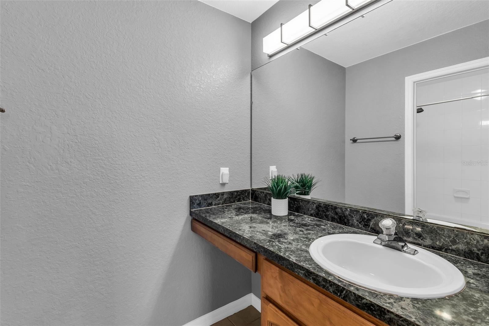 Image 41 of 82 For 1425 Riviera Drive