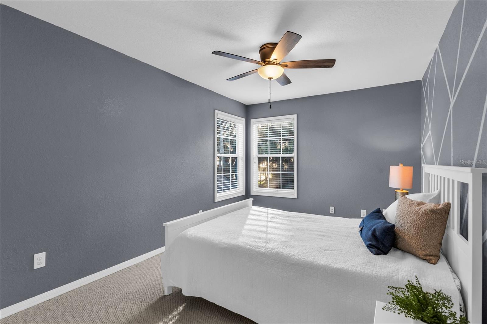 Image 43 of 82 For 1425 Riviera Drive