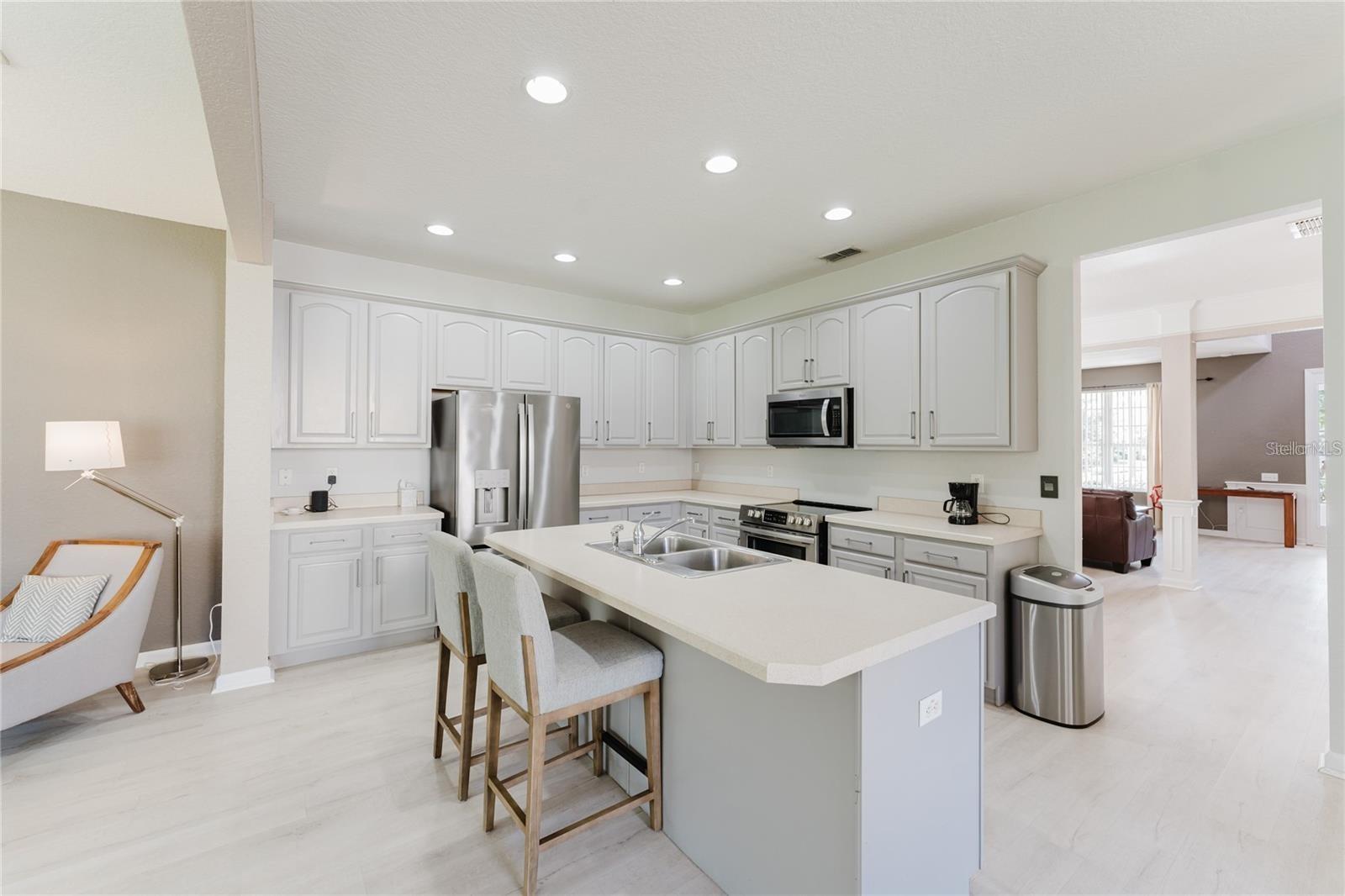 Image 7 of 60 For 8563 Greenbank Boulevard