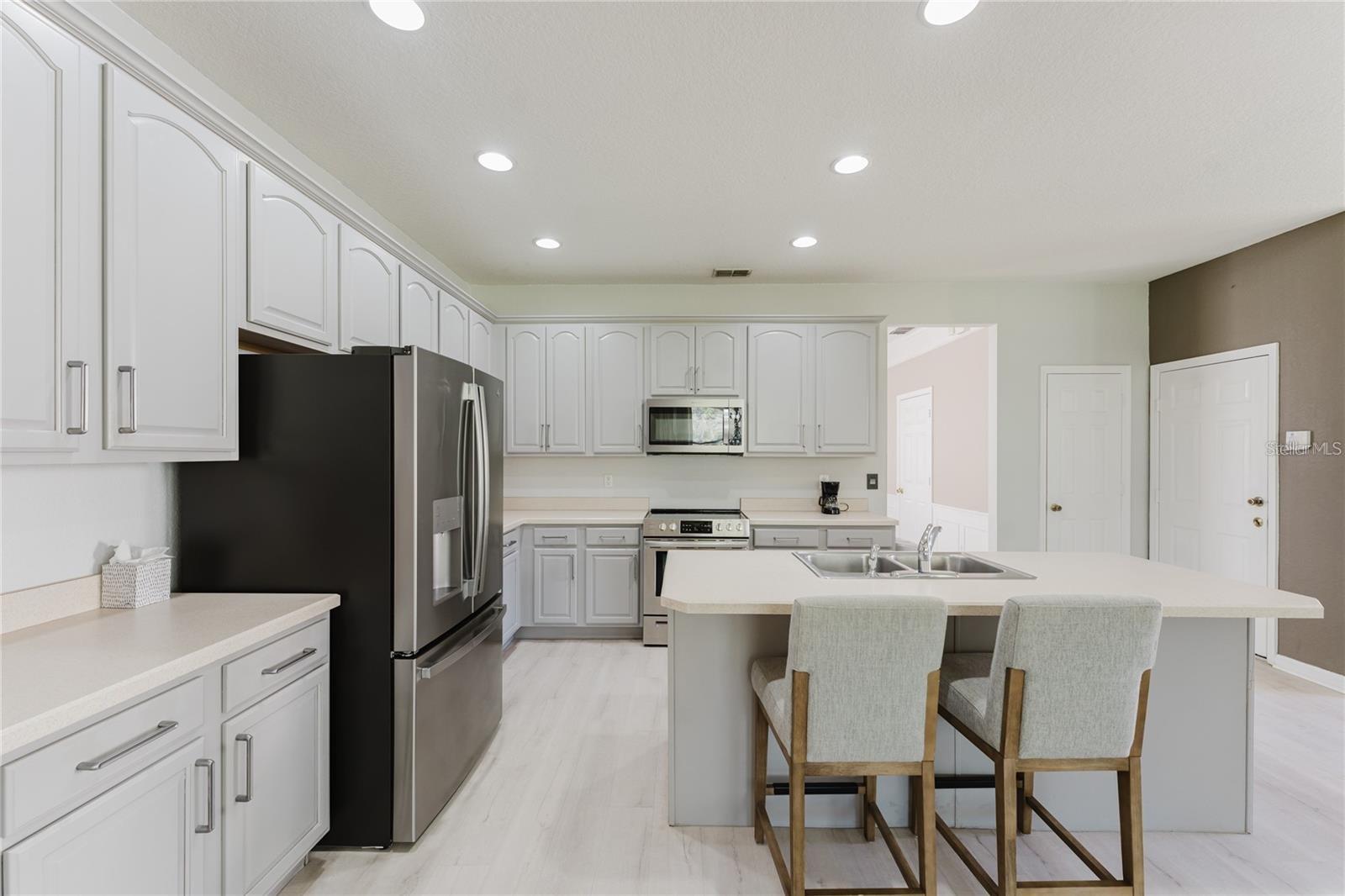 Image 8 of 60 For 8563 Greenbank Boulevard