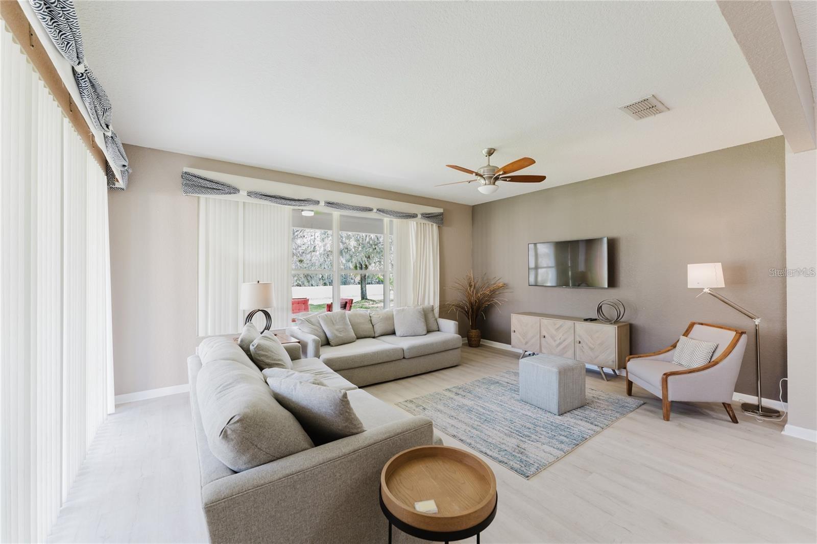 Image 9 of 60 For 8563 Greenbank Boulevard