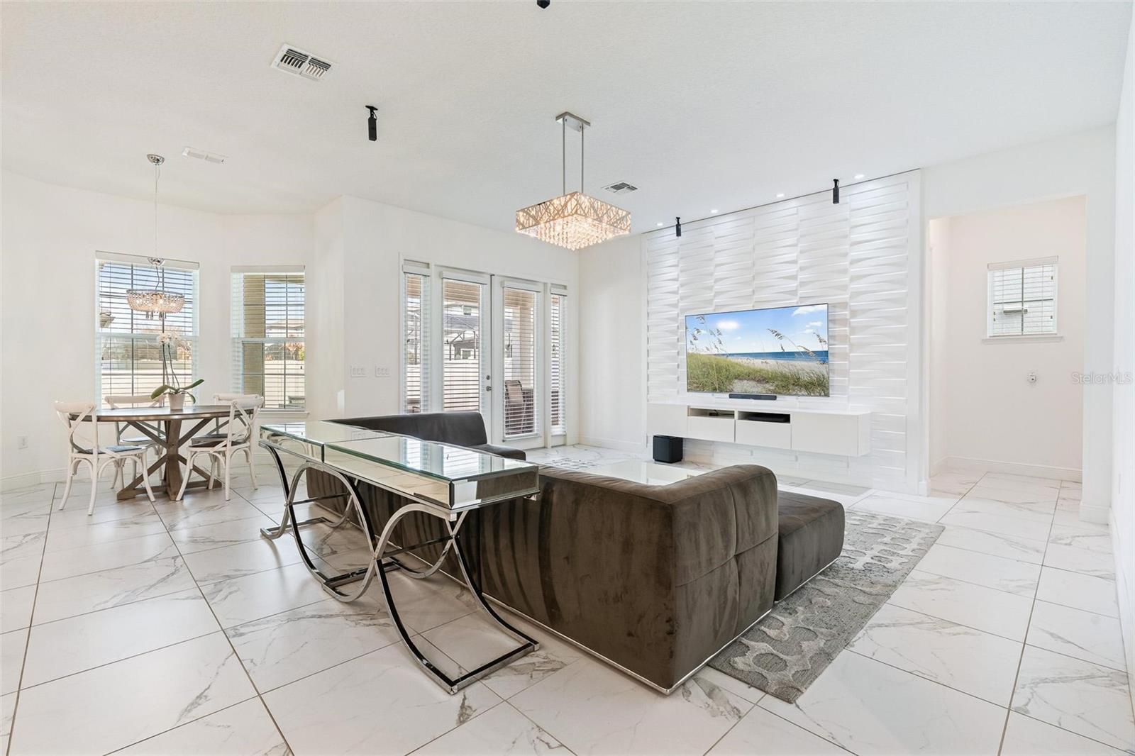 Image 13 of 64 For 9218 Holliston Creek Place