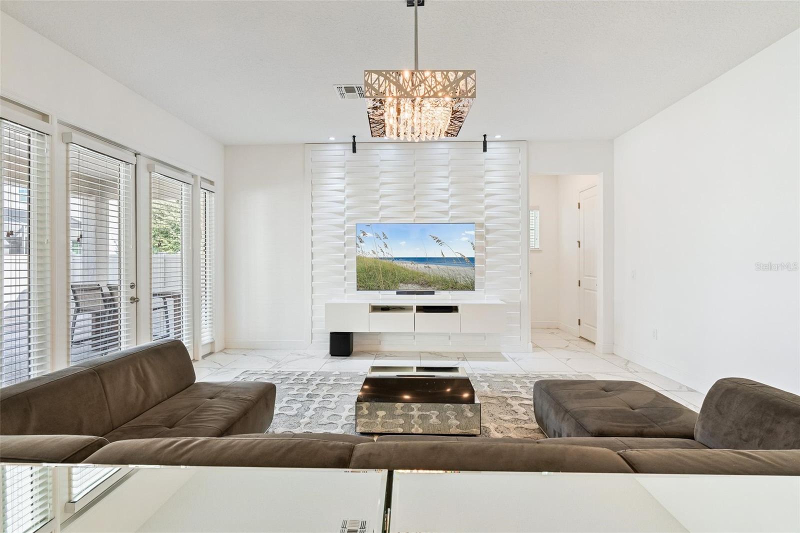 Image 15 of 64 For 9218 Holliston Creek Place