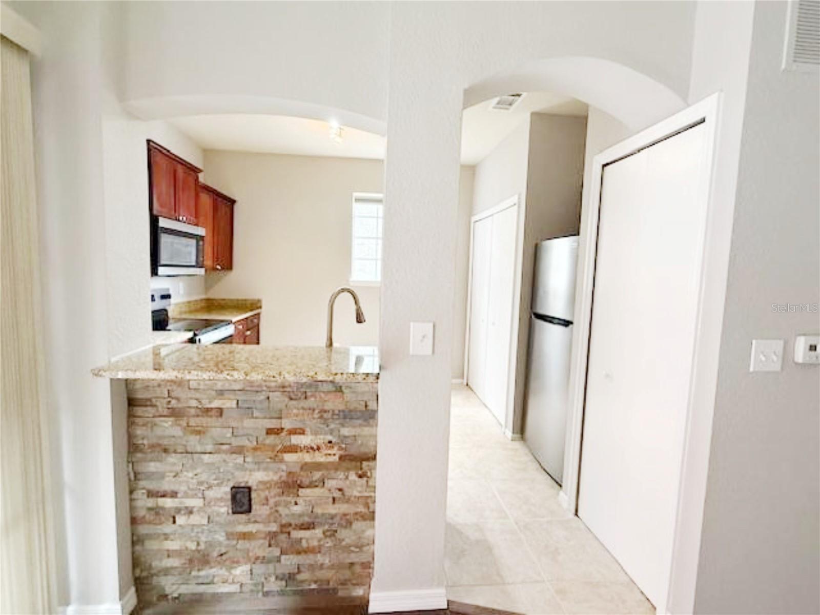 Image 12 of 38 For 107 Vista Verdi Circle 213