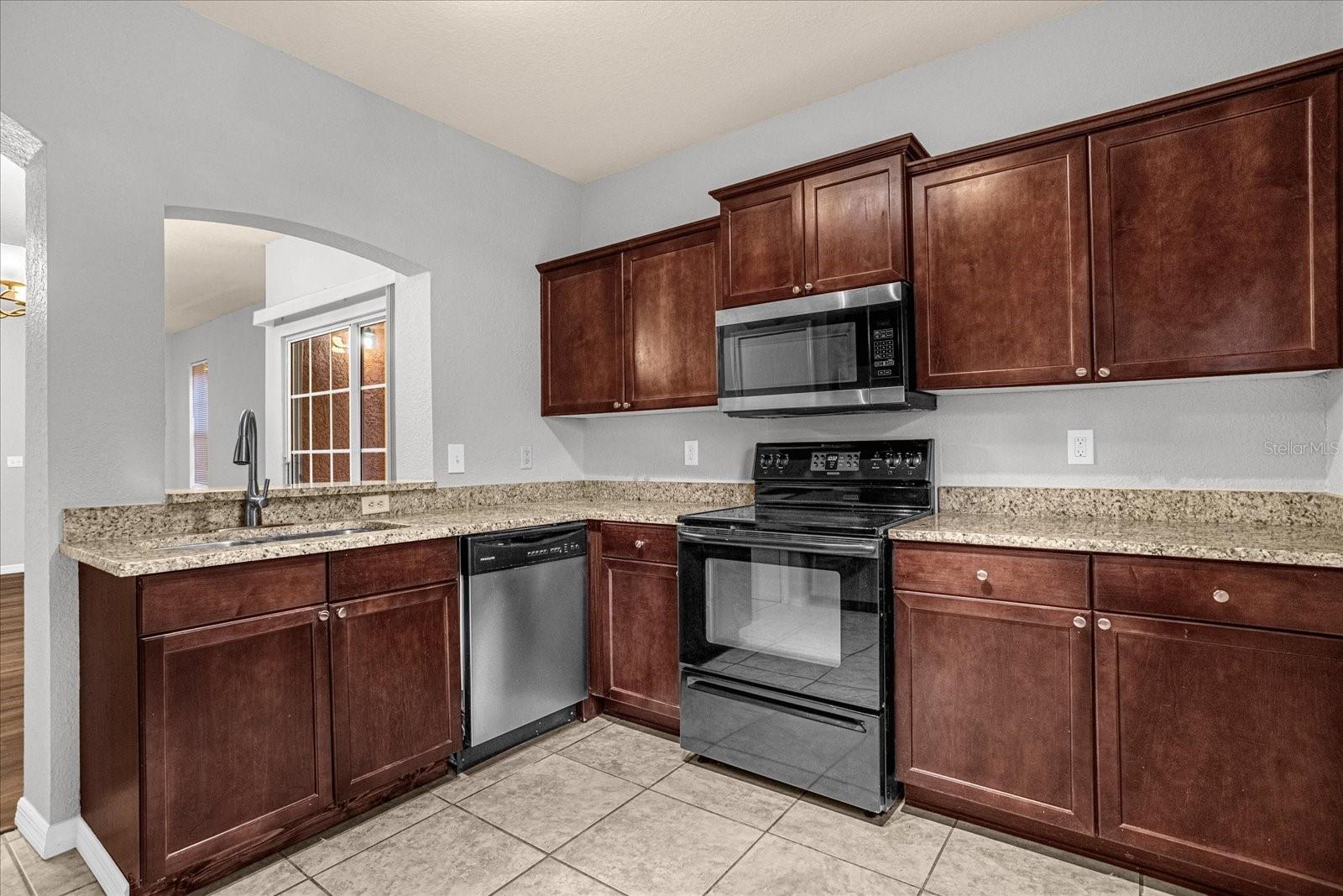 Image 9 of 38 For 107 Vista Verdi Circle 213