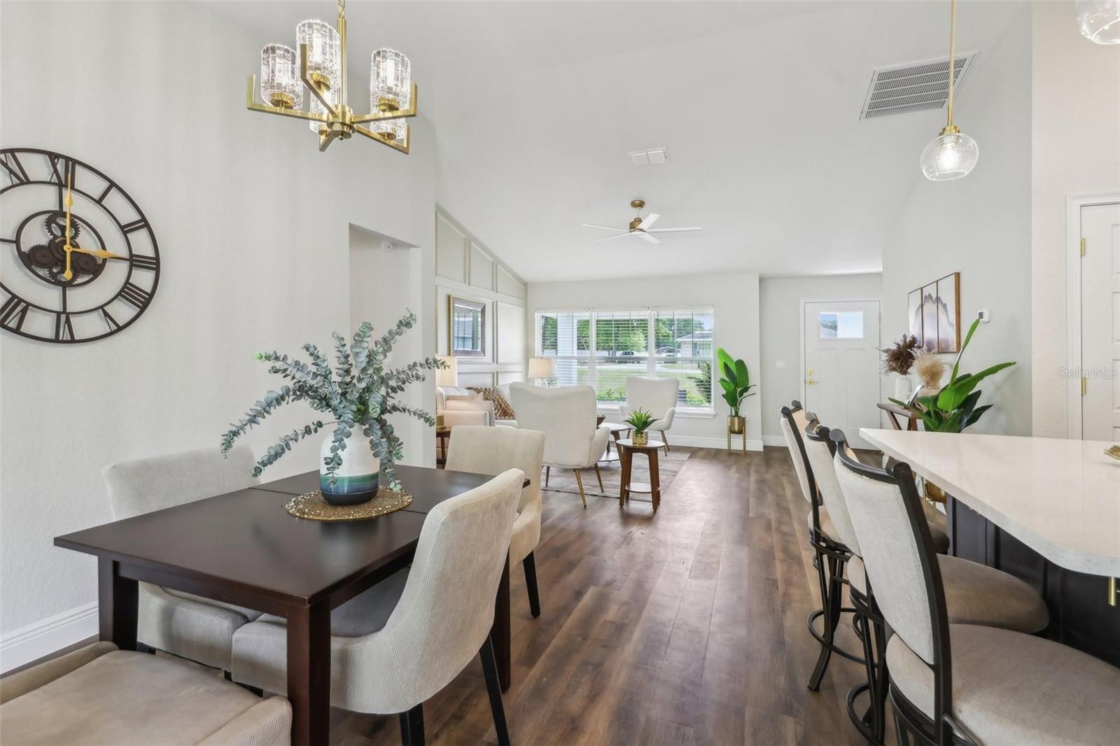 Image 18 of 53 For 411 Eridani Court