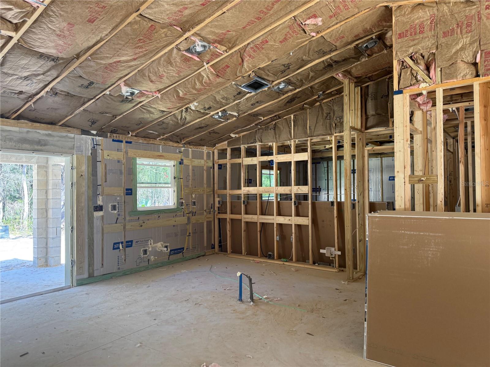 Image 41 of 53 For 411 Eridani Court