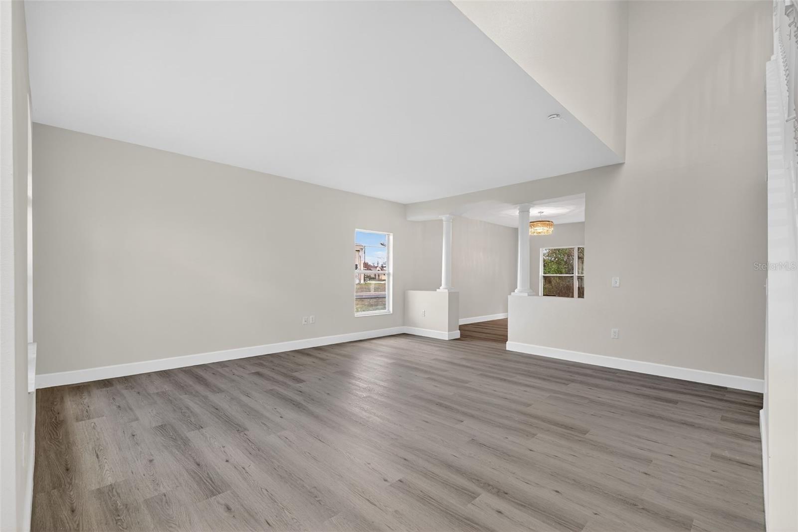 Image 13 of 74 For 402 Big Sioux Court