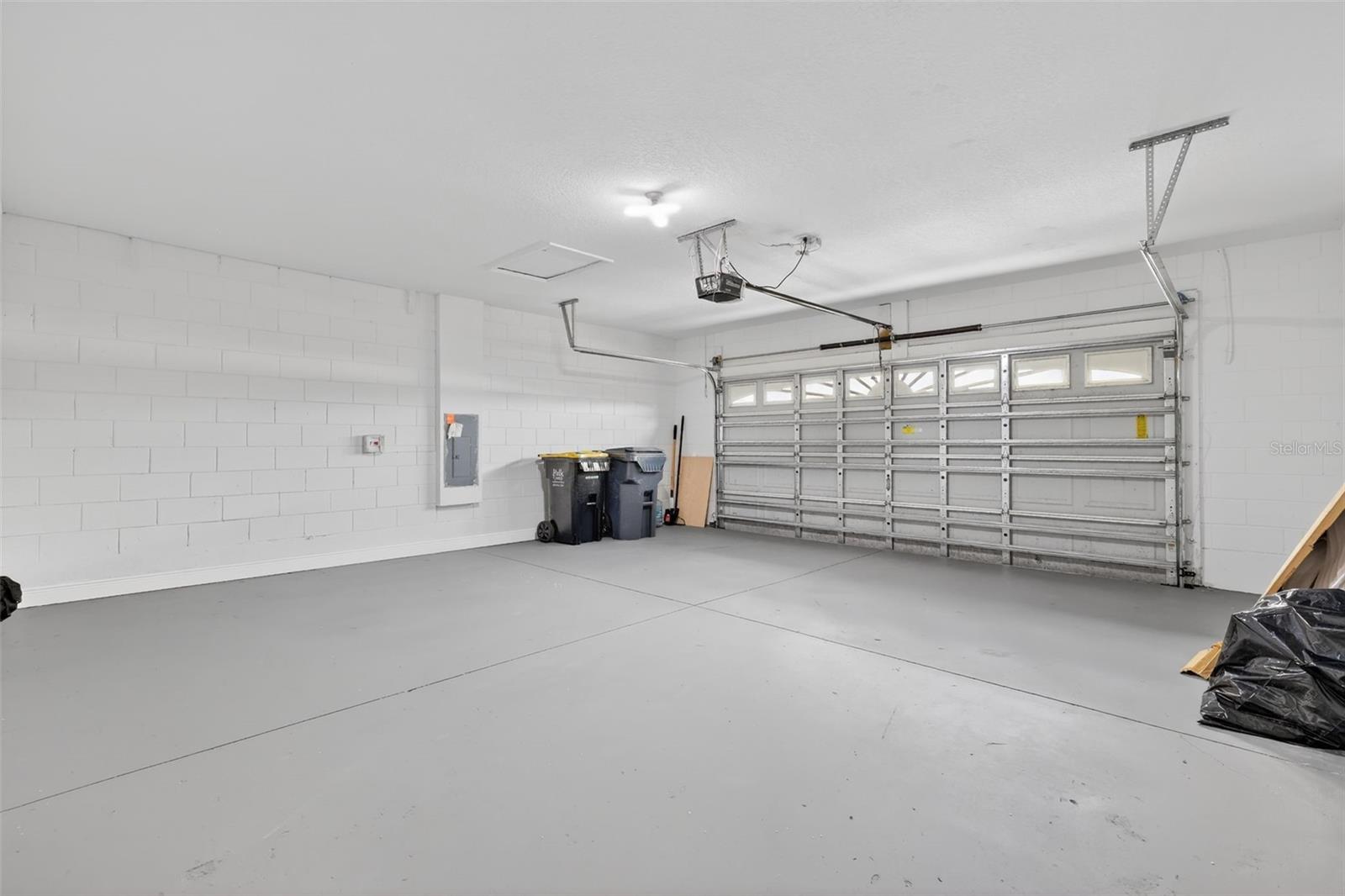 Image 36 of 74 For 402 Big Sioux Court