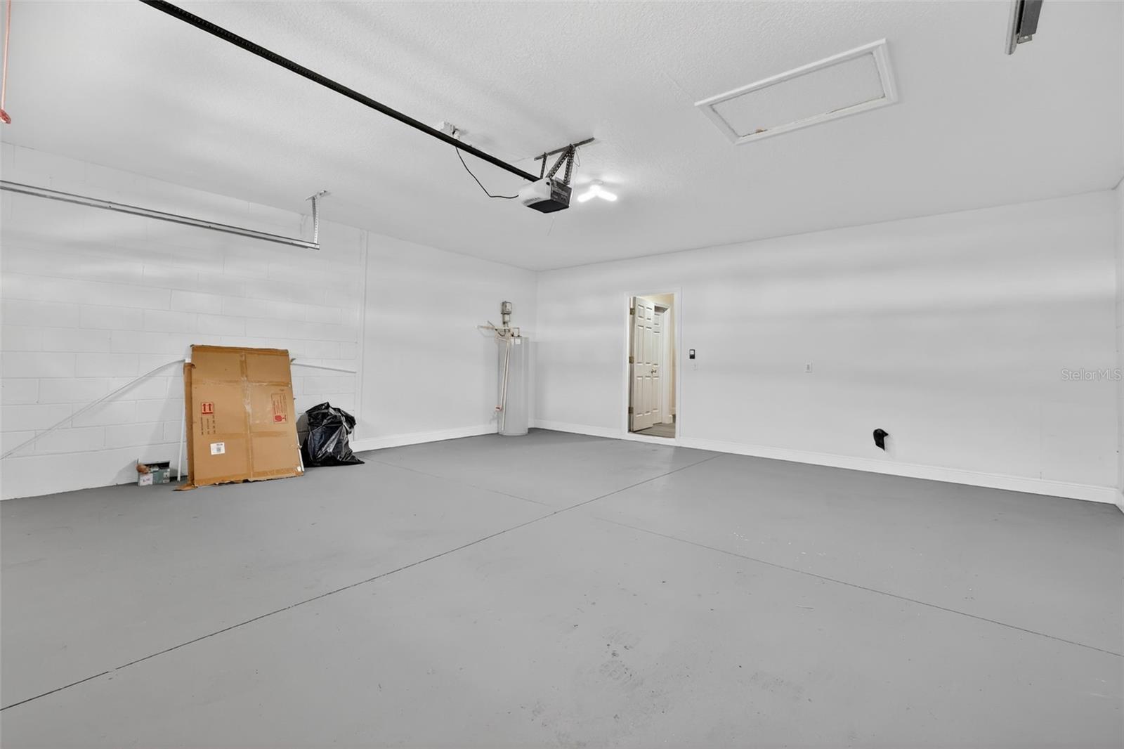 Image 37 of 74 For 402 Big Sioux Court