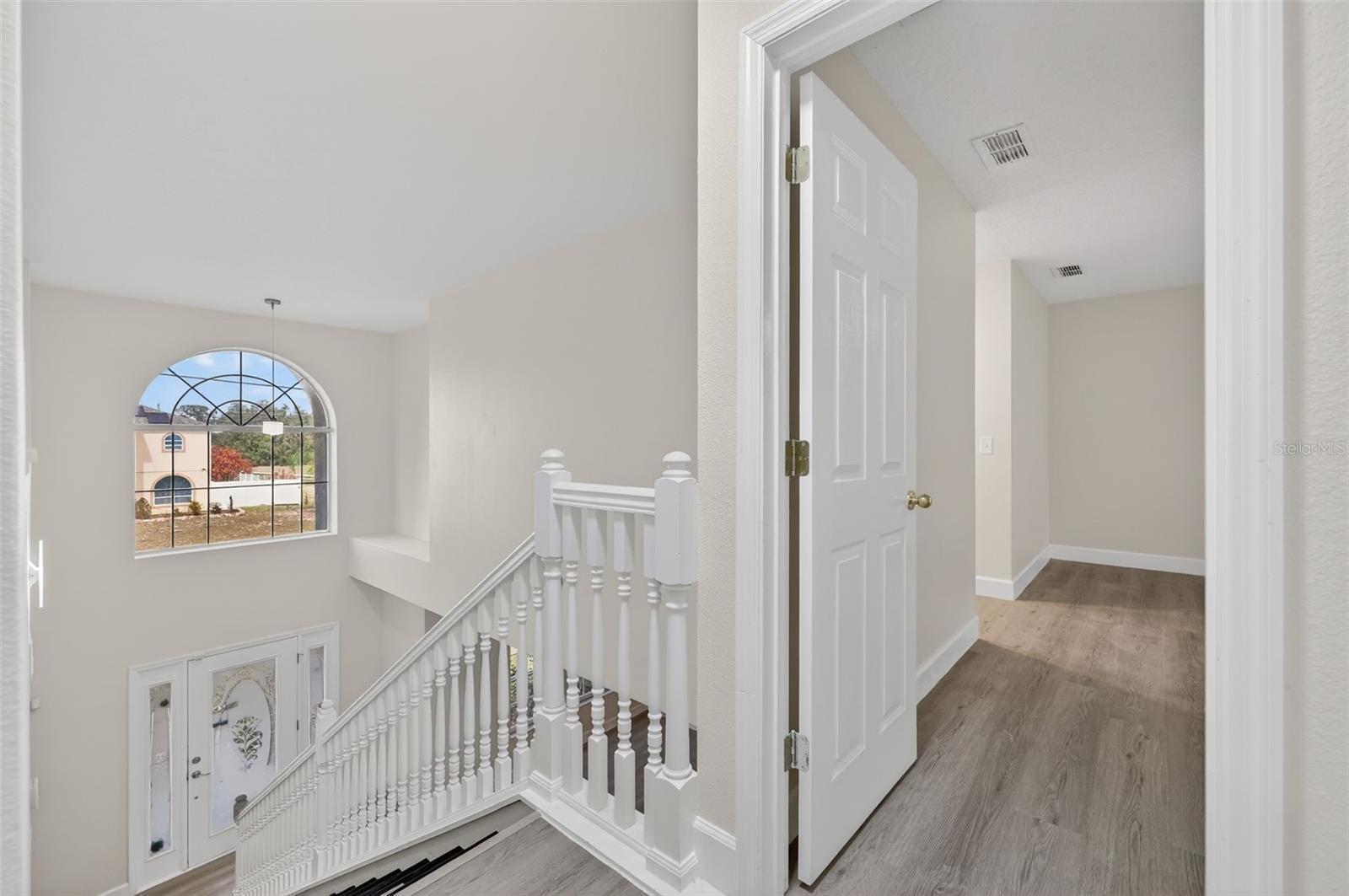 Image 44 of 74 For 402 Big Sioux Court