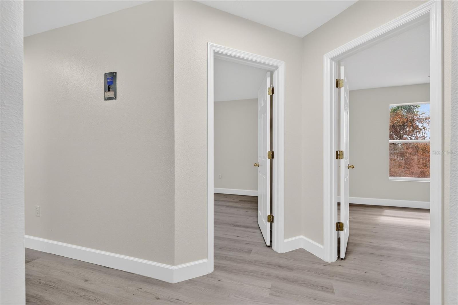 Image 53 of 74 For 402 Big Sioux Court