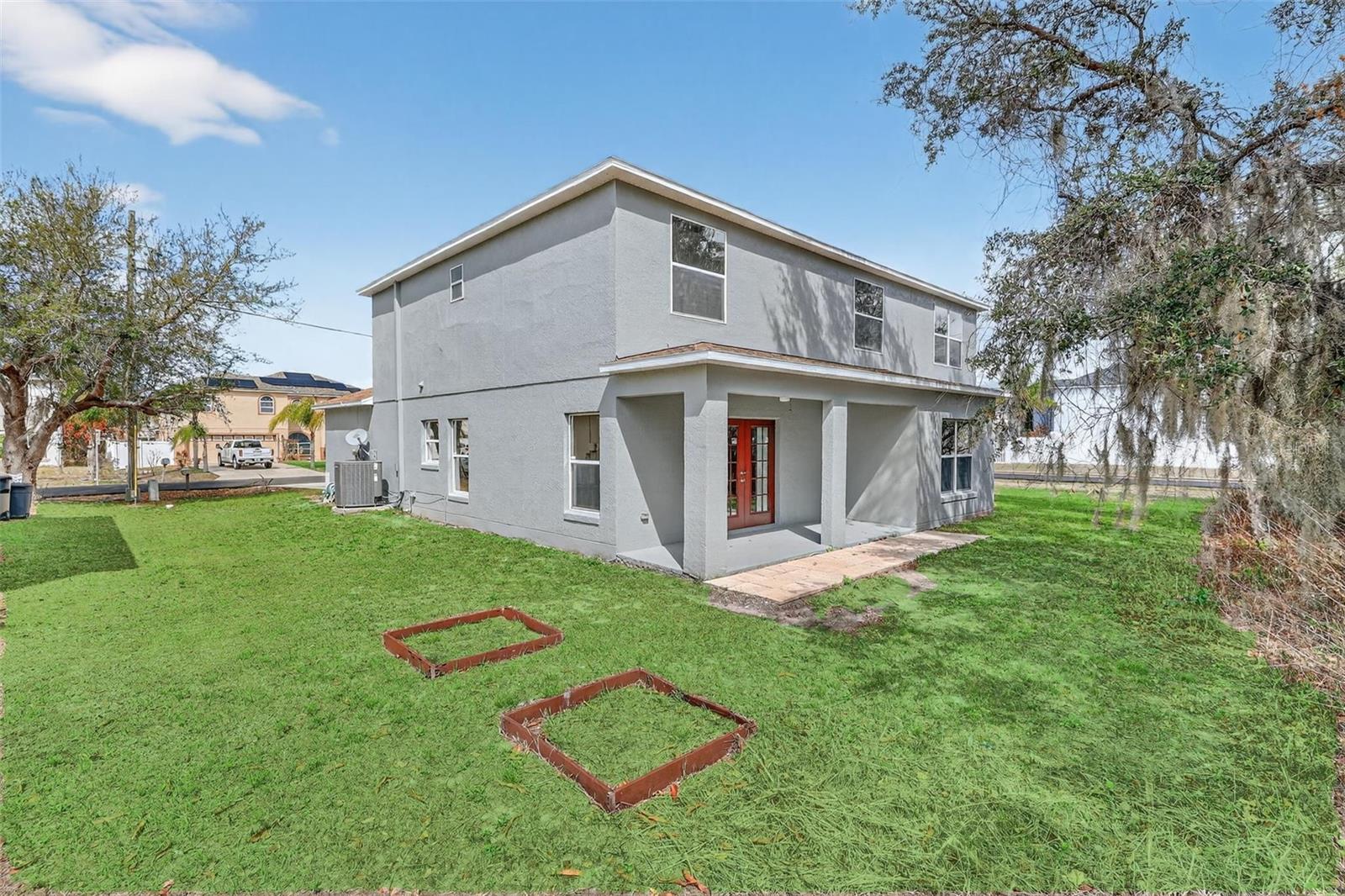 Image 56 of 74 For 402 Big Sioux Court