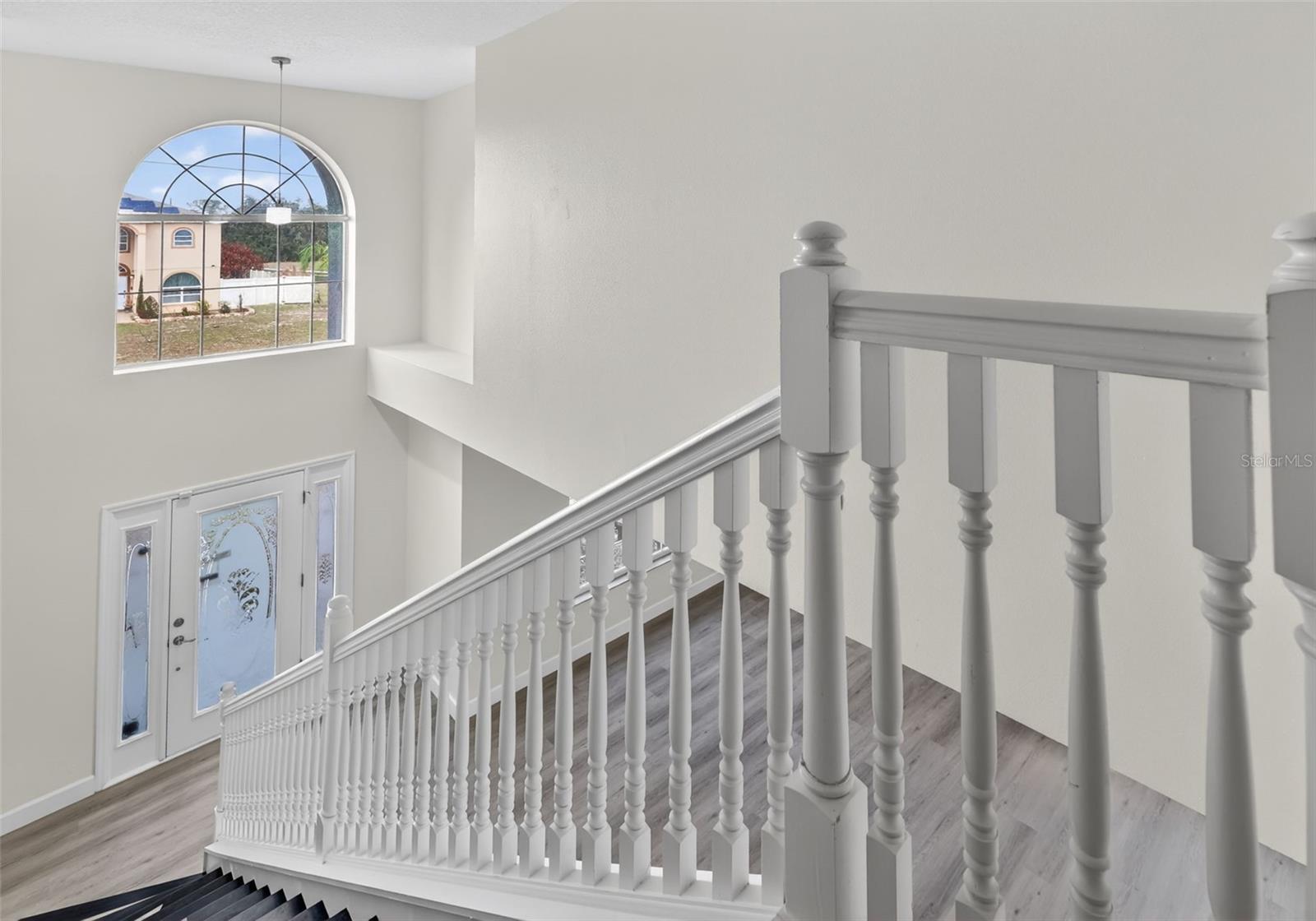 Image 9 of 74 For 402 Big Sioux Court