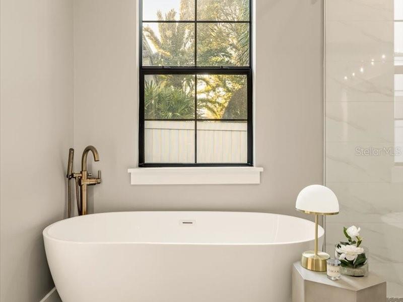 Image 37 of 46 For 1405 Miller Avenue