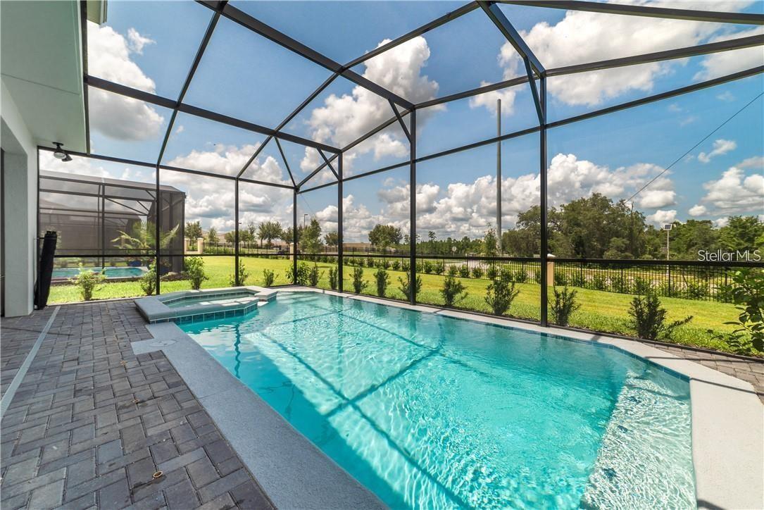 Image 31 of 39 For 8923 Zurich Lane