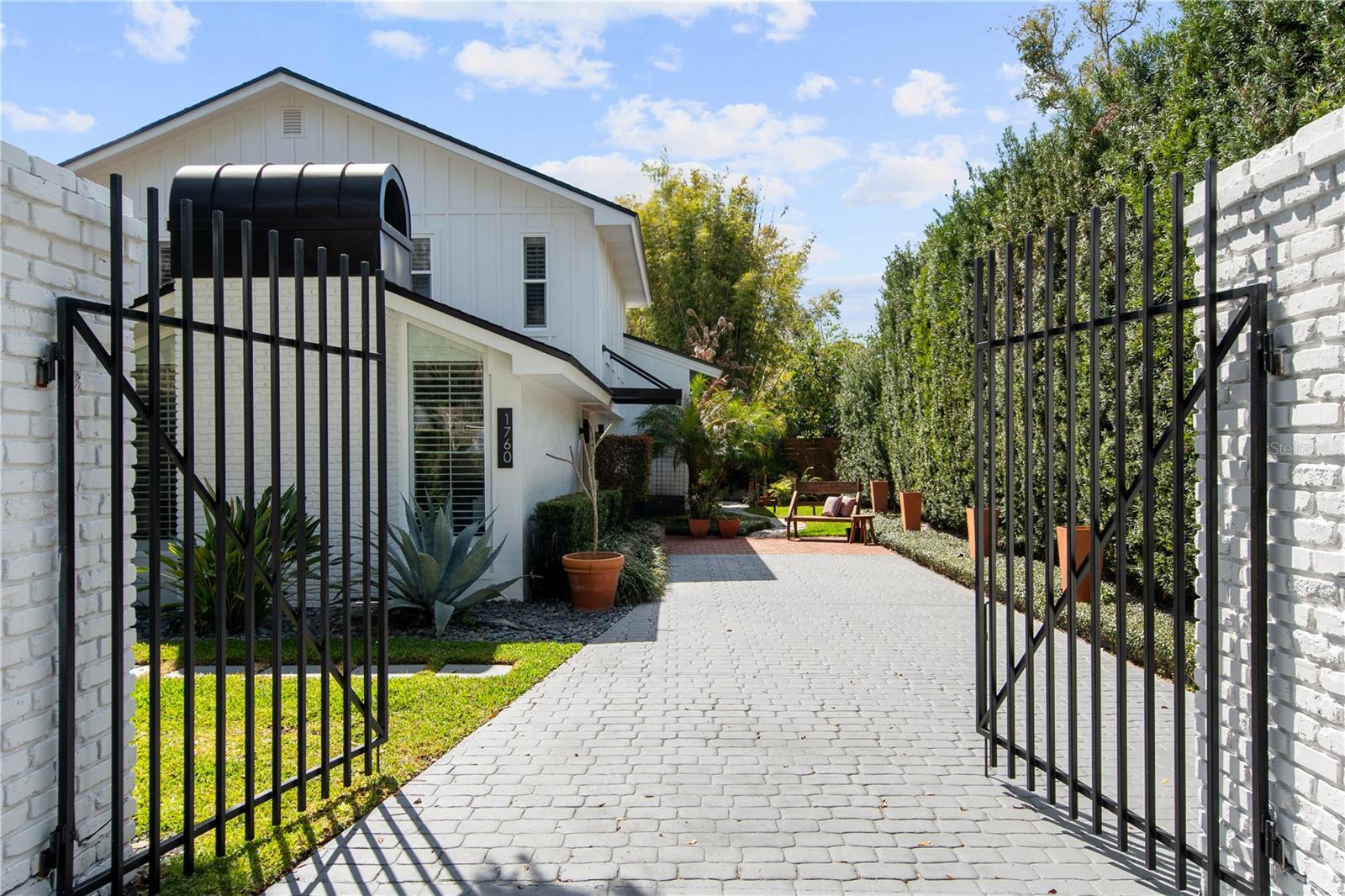 Image 2 of 50 For 1760 Alabama Drive