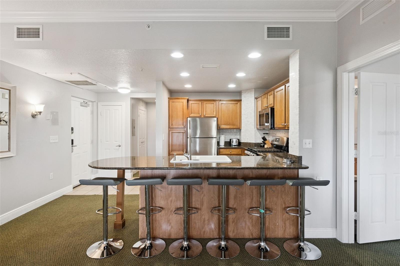 Image 12 of 55 For 7655 Heritage Crossing Way 201