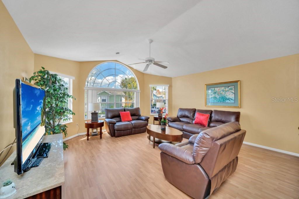 Image 14 of 34 For 3139 Britannia Boulevard C