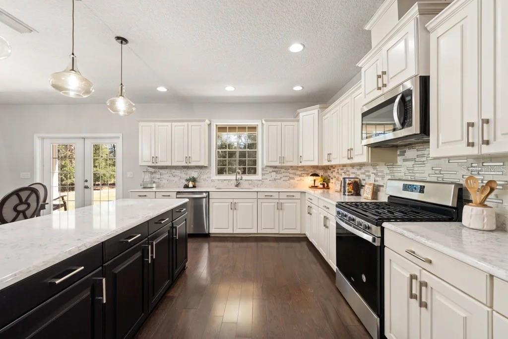 Image 24 of 60 For 21324 217th Drive