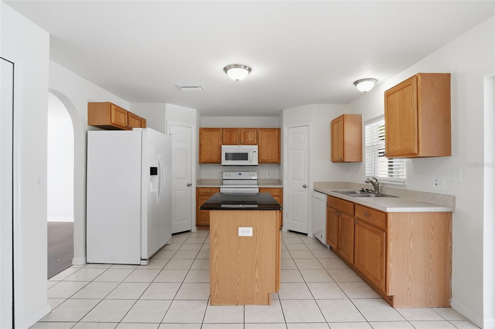 Image 12 of 42 For 10114 Maronda Drive