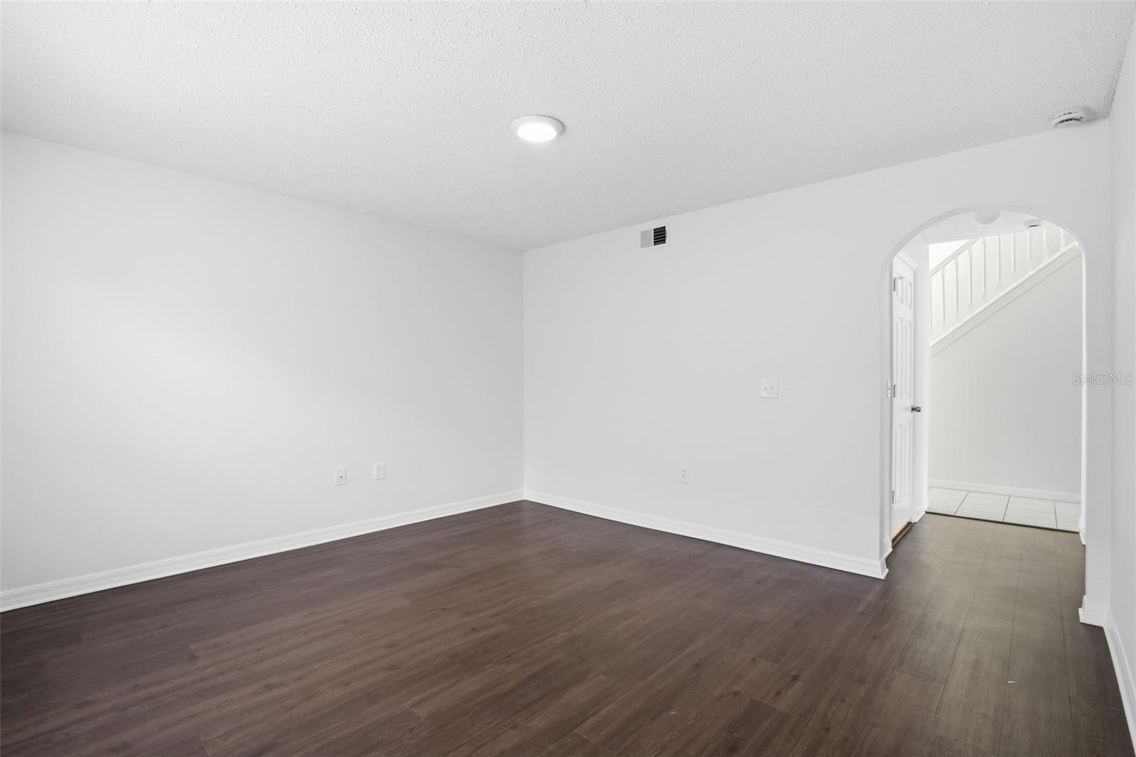 Image 20 of 42 For 10114 Maronda Drive