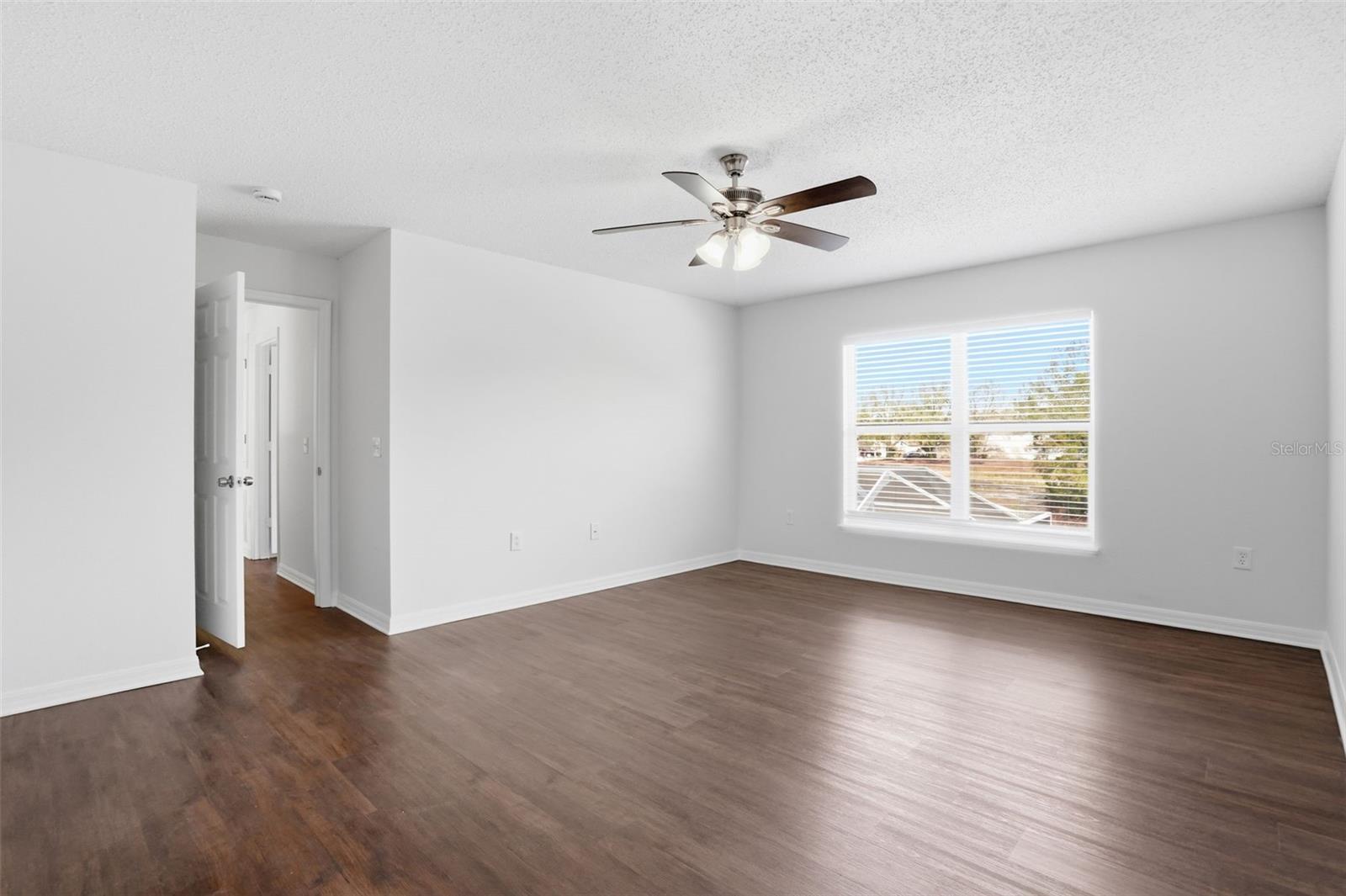 Image 22 of 42 For 10114 Maronda Drive