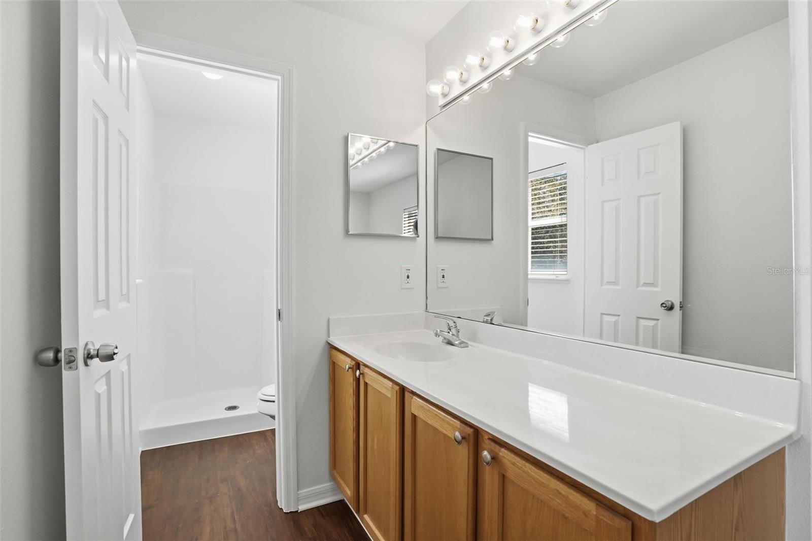 Image 25 of 42 For 10114 Maronda Drive