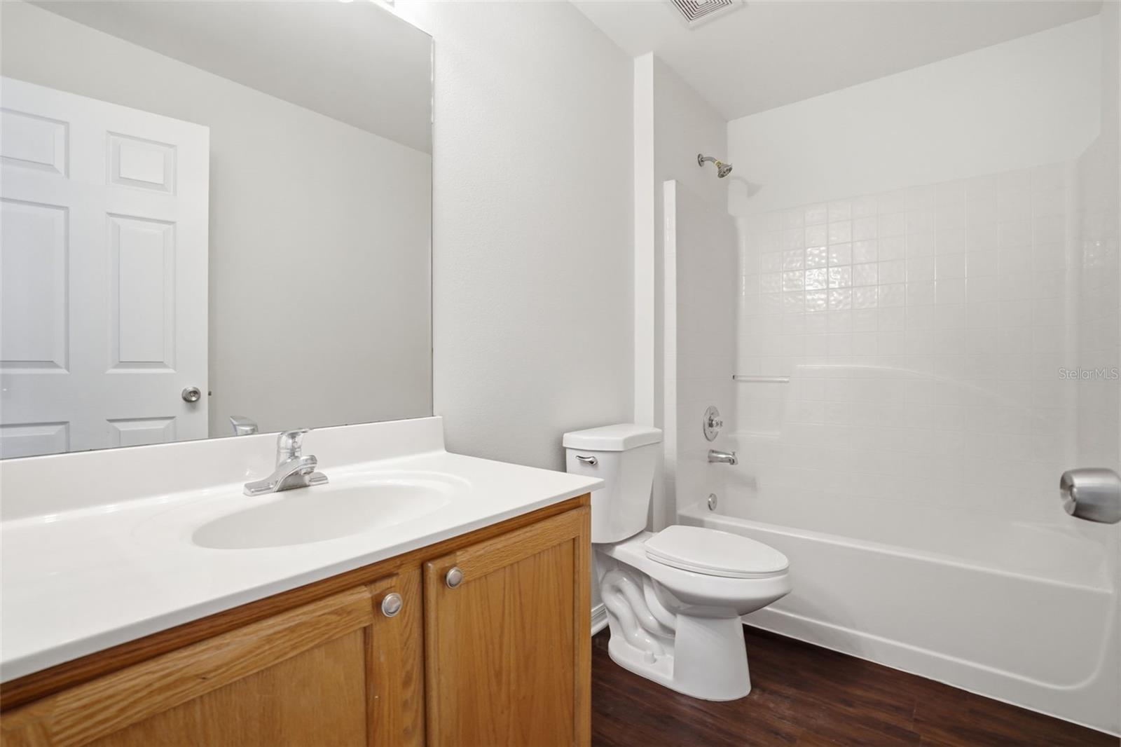 Image 27 of 42 For 10114 Maronda Drive