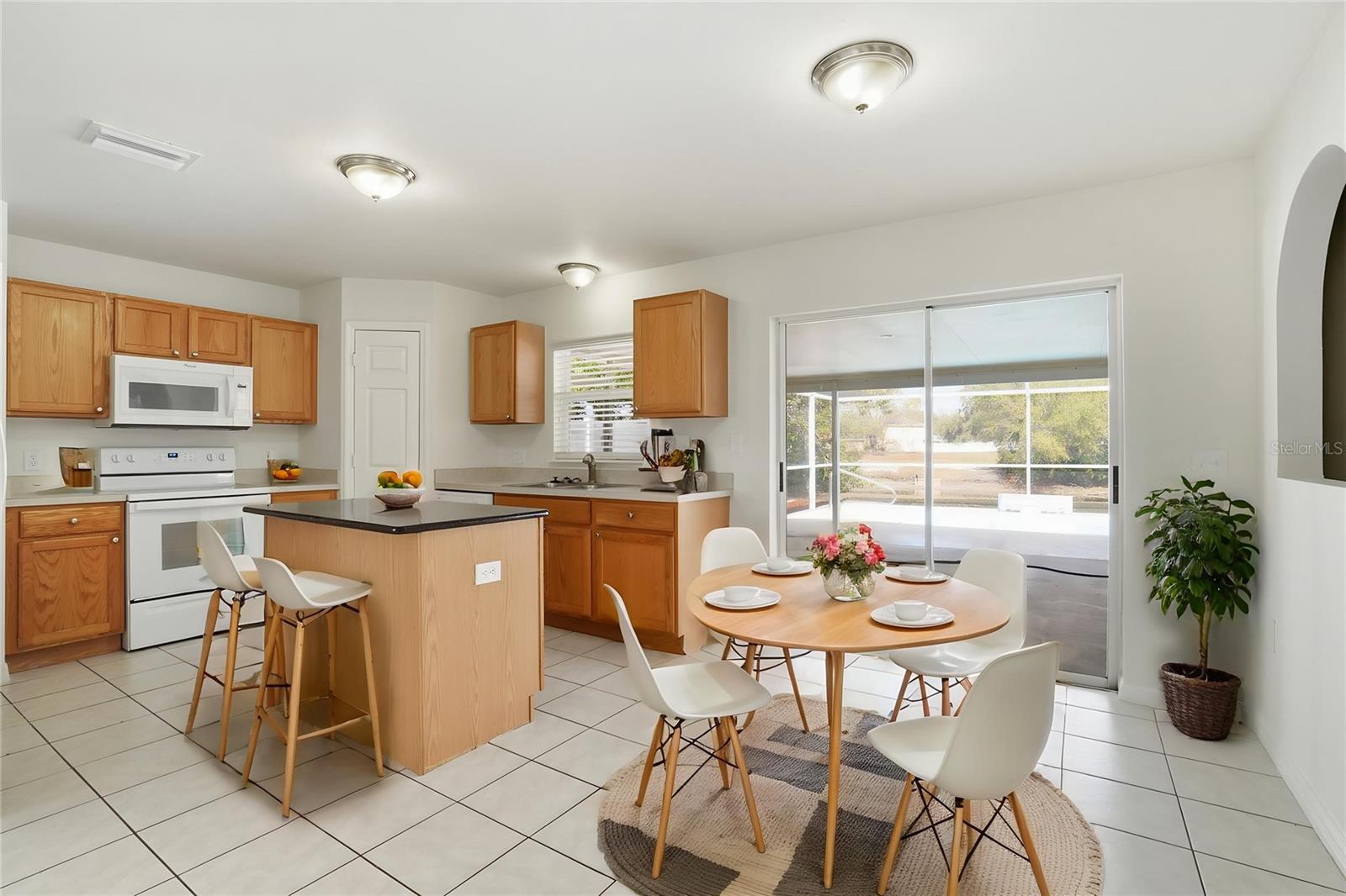 Image 3 of 42 For 10114 Maronda Drive