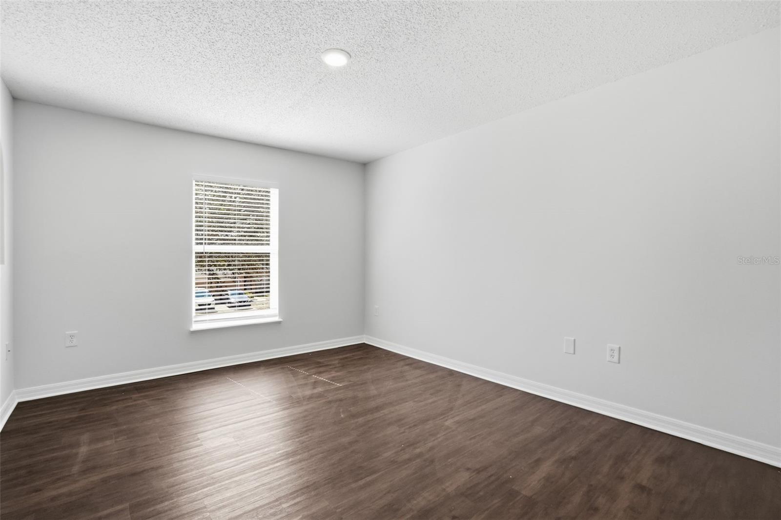 Image 32 of 42 For 10114 Maronda Drive