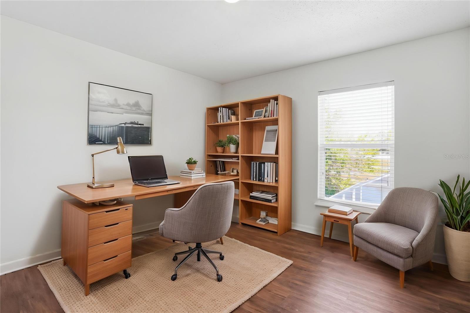 Image 5 of 42 For 10114 Maronda Drive