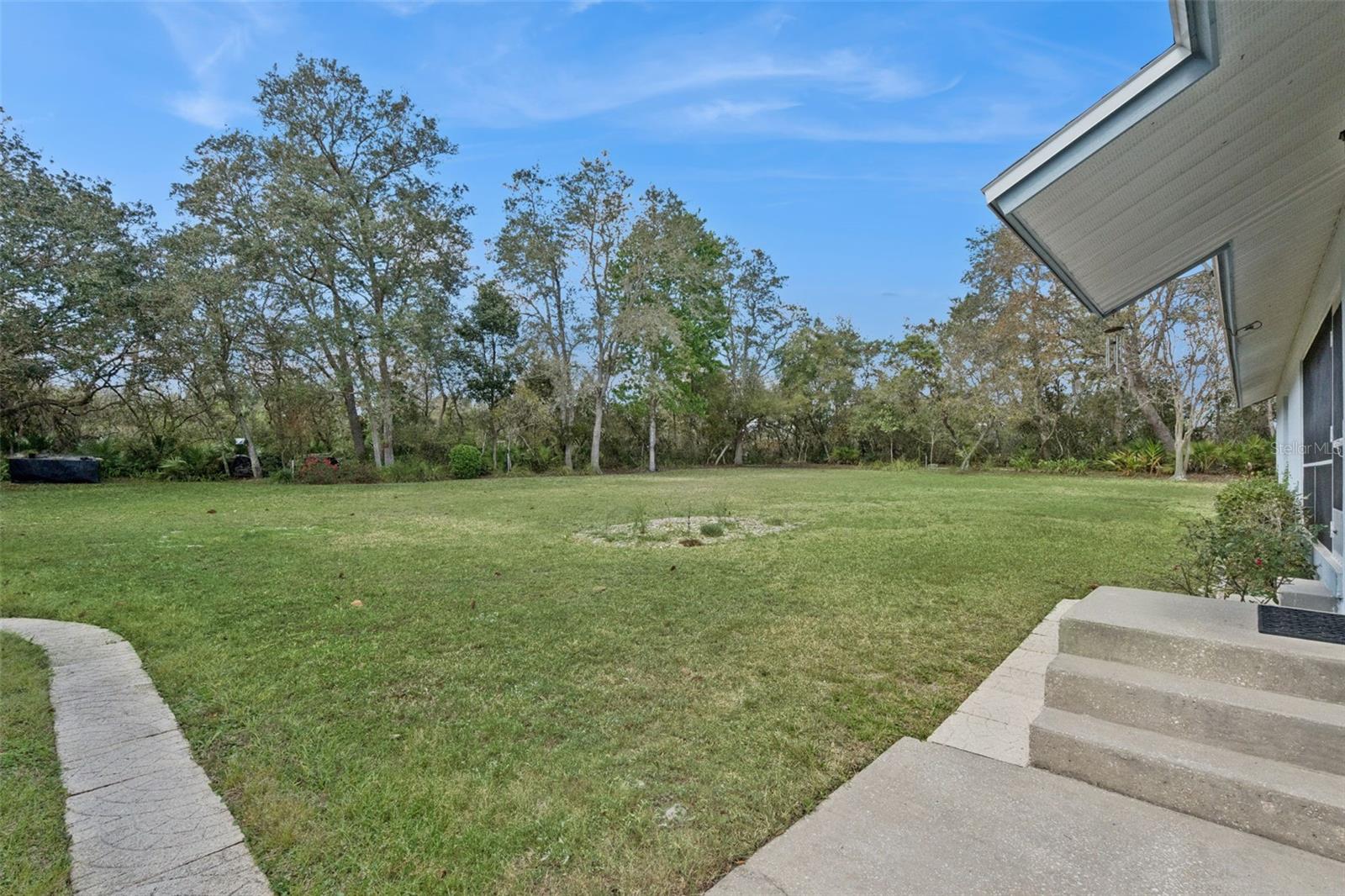 Image 35 of 48 For 41731 Dahlia Street