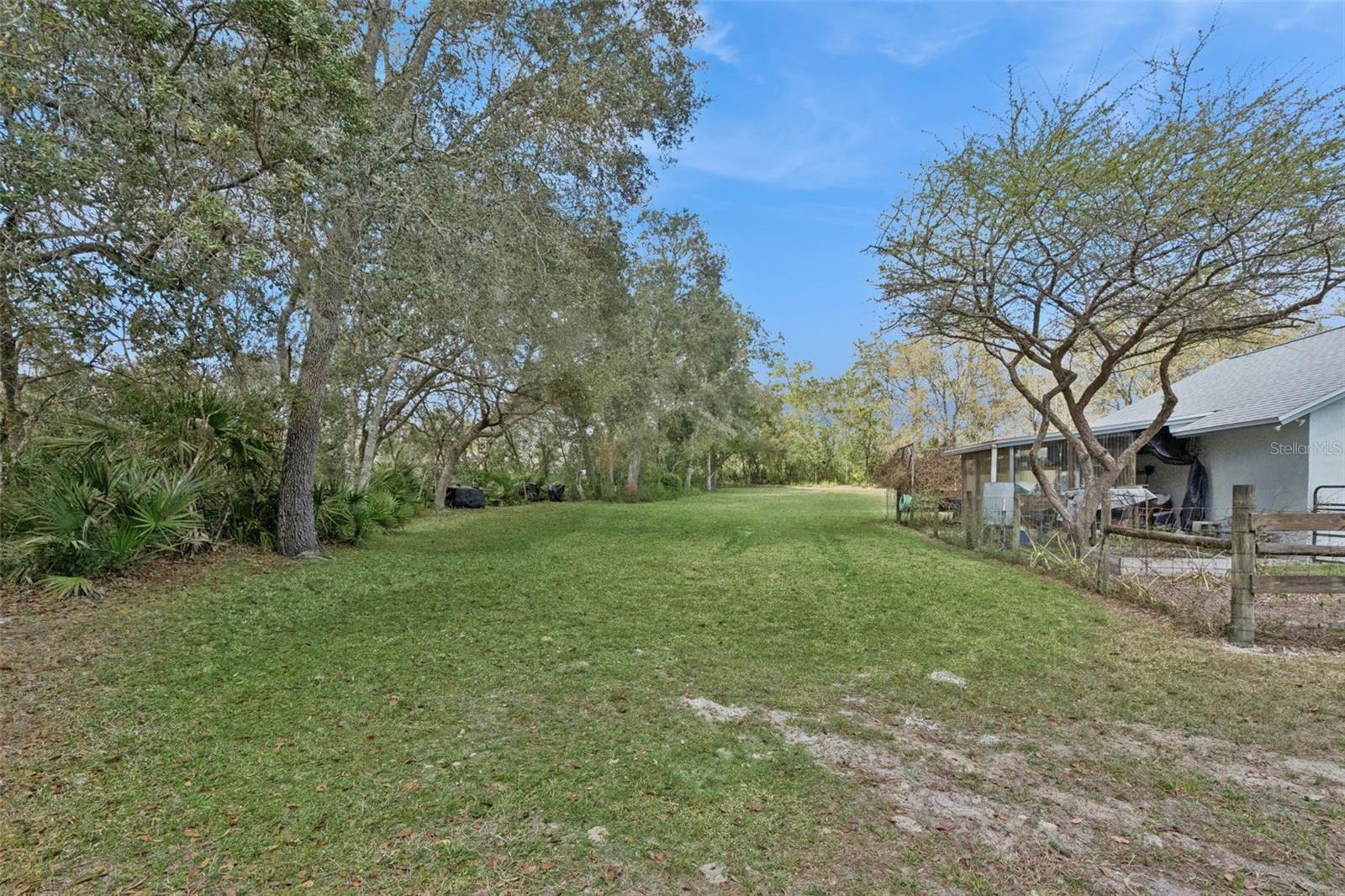 Image 39 of 48 For 41731 Dahlia Street