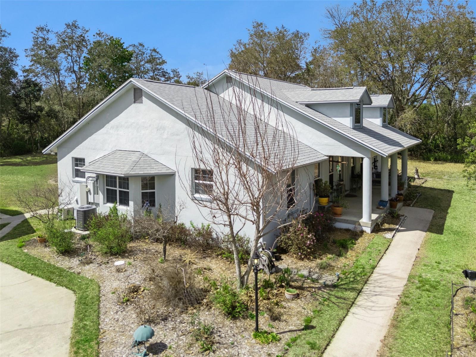 Image 4 of 48 For 41731 Dahlia Street