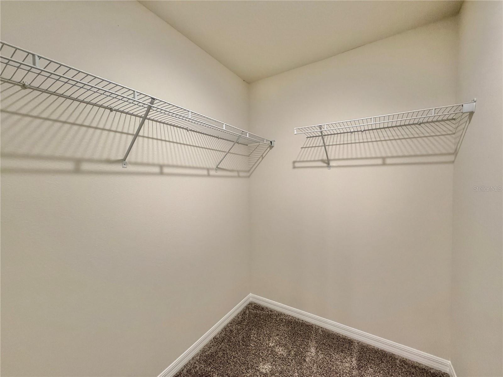 Image 25 of 34 For 16270 Merry Alley