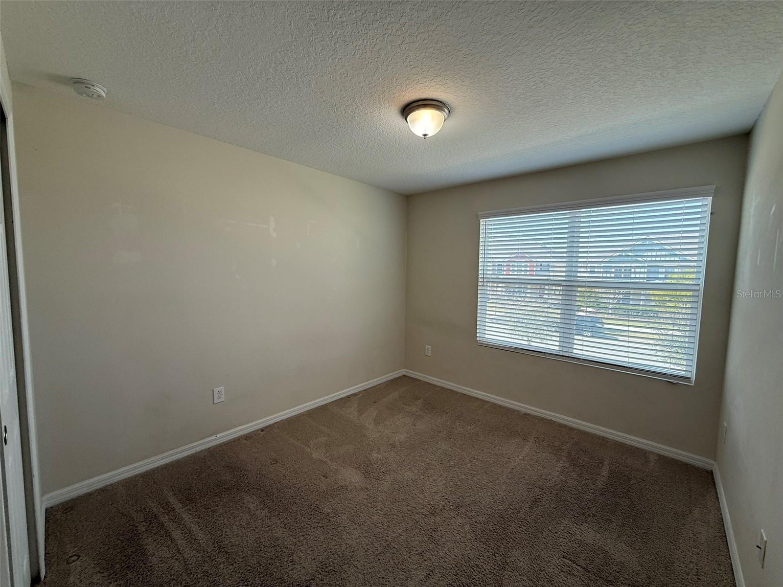 Listing photo id 10 for 1753 Fulfillment Drive