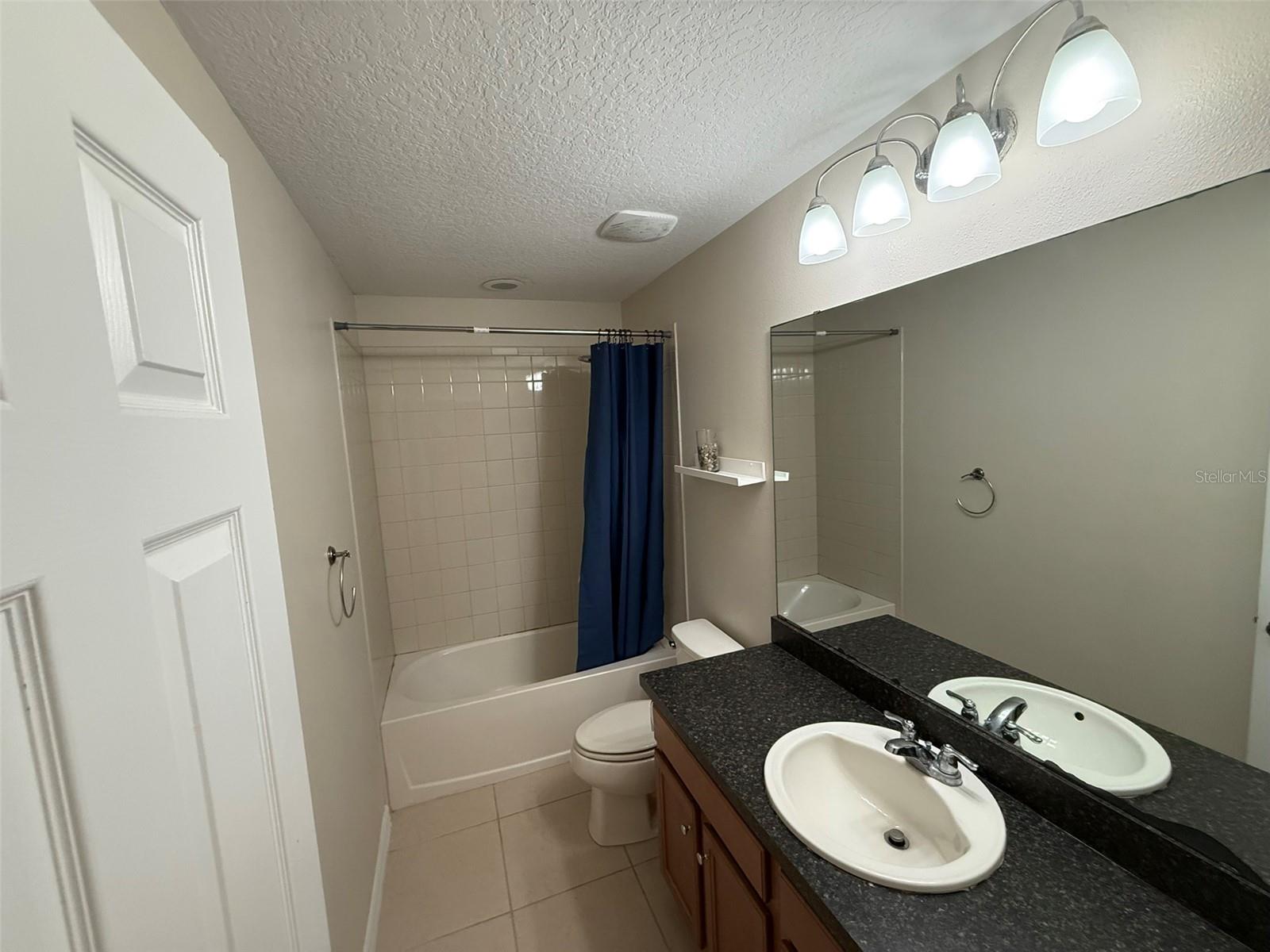 Listing photo id 13 for 1753 Fulfillment Drive